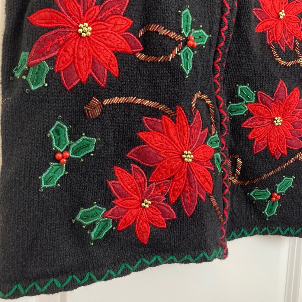 VTG Knit Embroidered Christmas Winter Zip Up Beaded Black Sweater Vest Medium - Picture 3 of 6